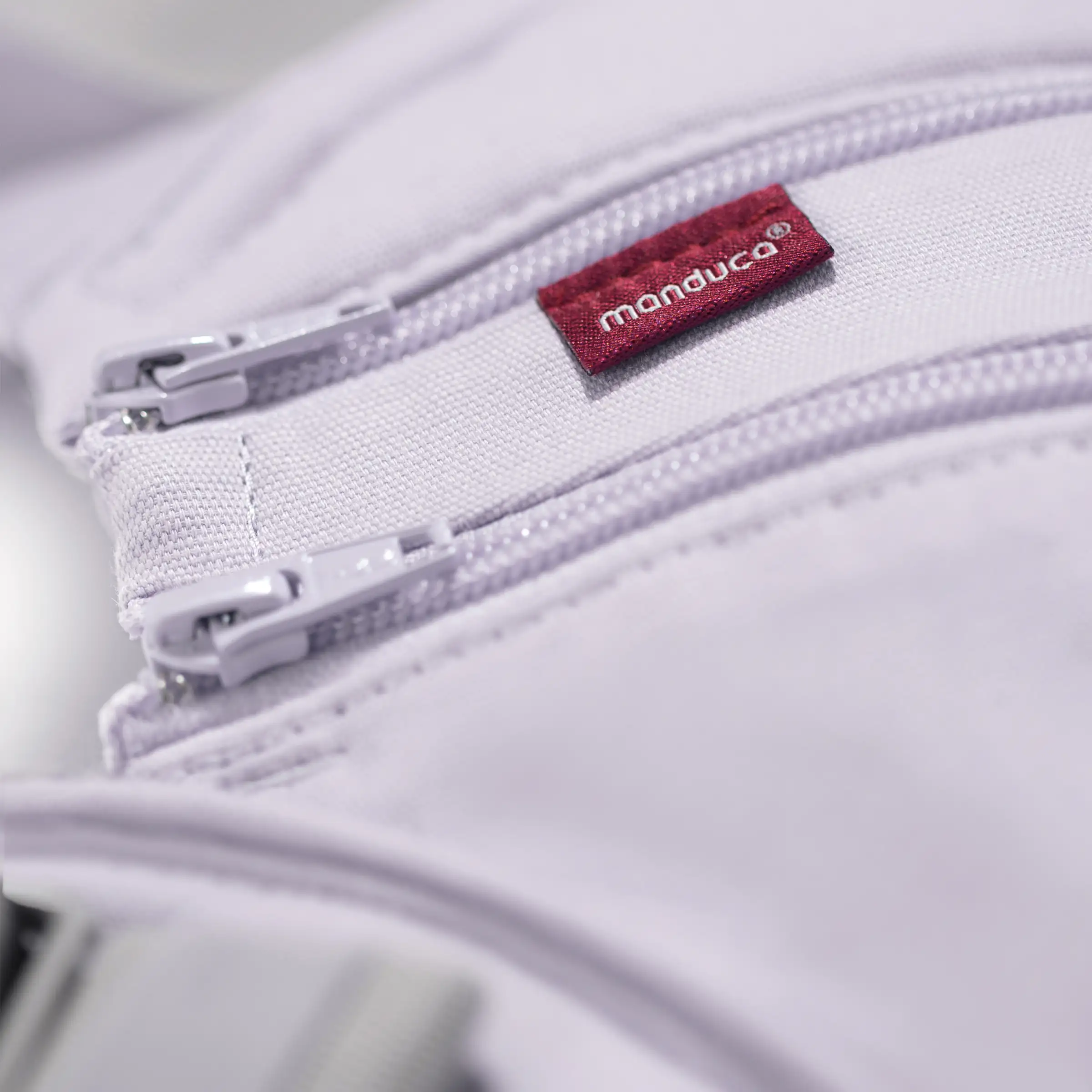 Detailaufnahme einer manduca XT und dem Zipin