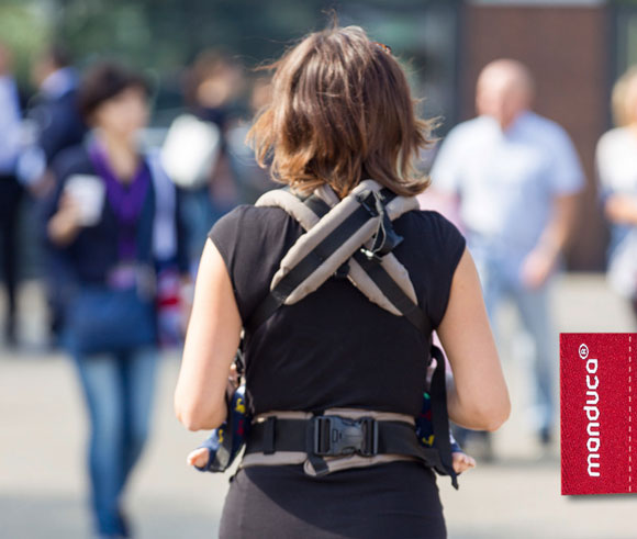 Schultergurte über Kreuz