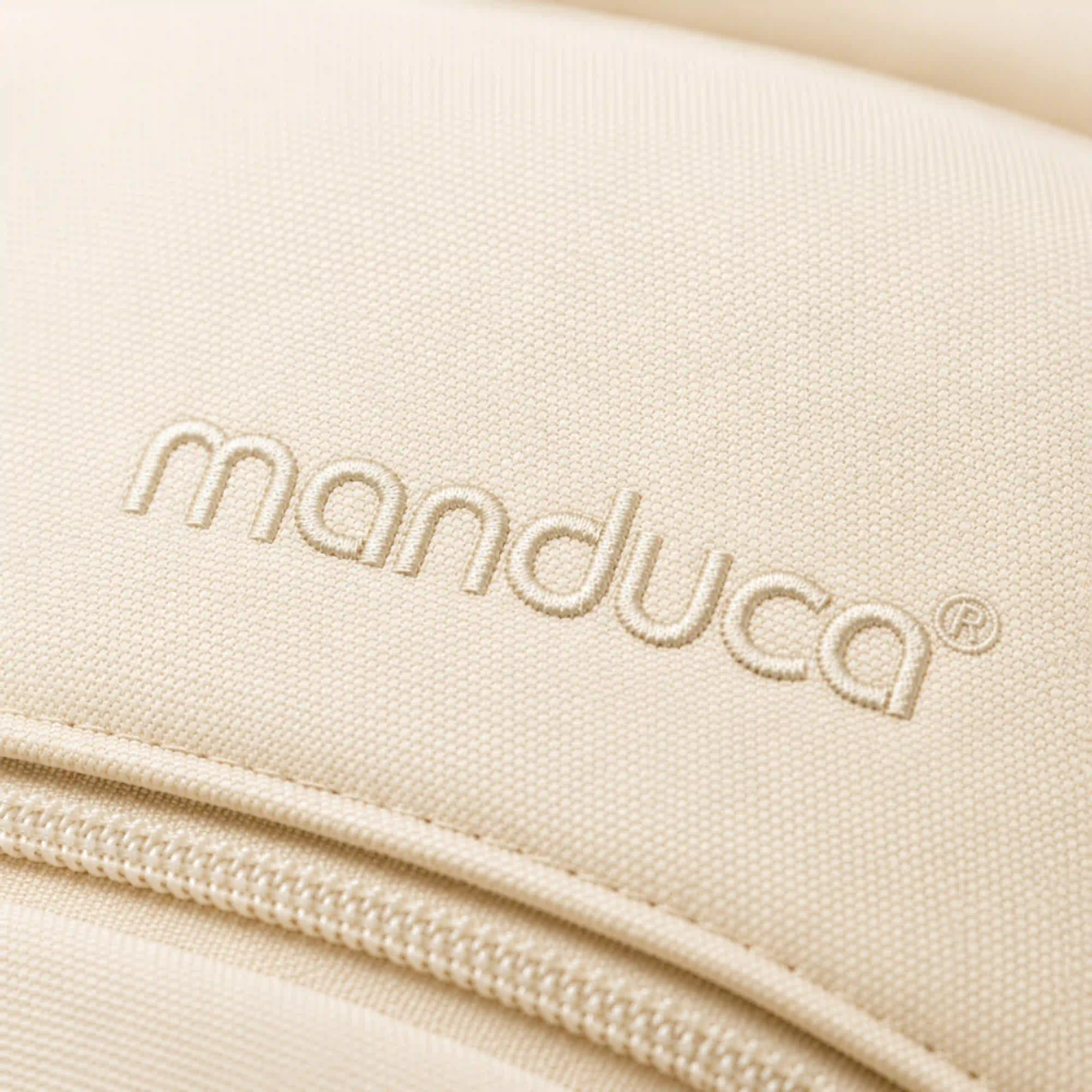 Closeup von der manduca XT in Pearl